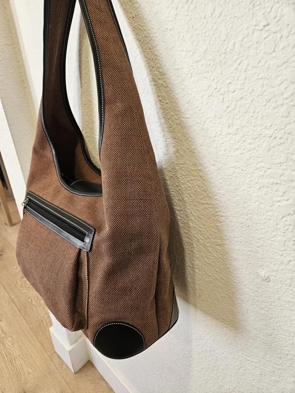 Vintage Maxx New York Brown Hobo Shoulder Bag Y2K Contrast Trim Top Zip